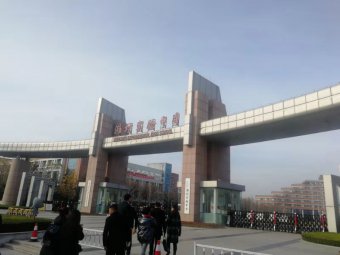 沂水县开慧实验小学骨干教师赴潍坊市参观学习学科建设工作